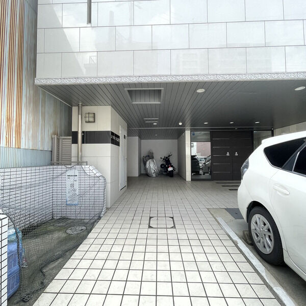 プランドール名駅　名古屋市賃貸　仲介手数料無料のエントランス