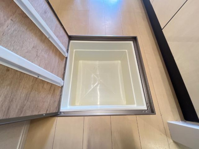 【収納】 | コリーヌ・リジエル | 床下収納