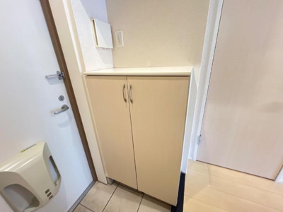 【収納】 | コリーヌ・リジエル | 下駄箱