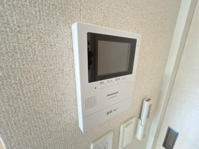 【内装】 | コリーヌ・リジエル | カメラ付インターホン