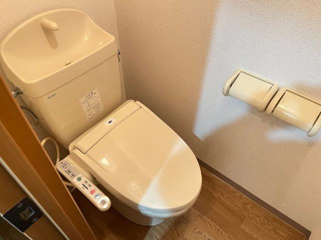 ライラックのトイレ|トイレ