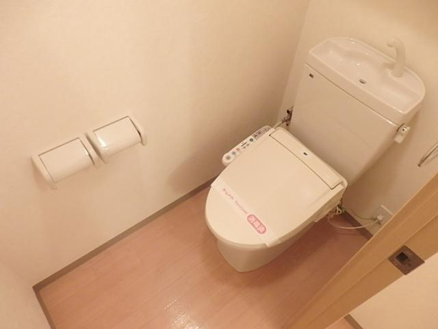 エトワール桜のトイレ|シャワー付トイレ