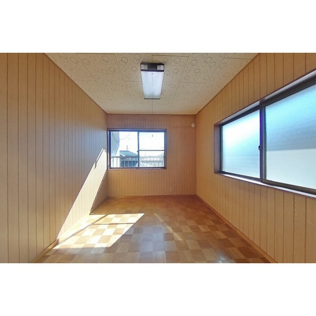 本巣市文殊の一戸建ての内装|2F西洋室