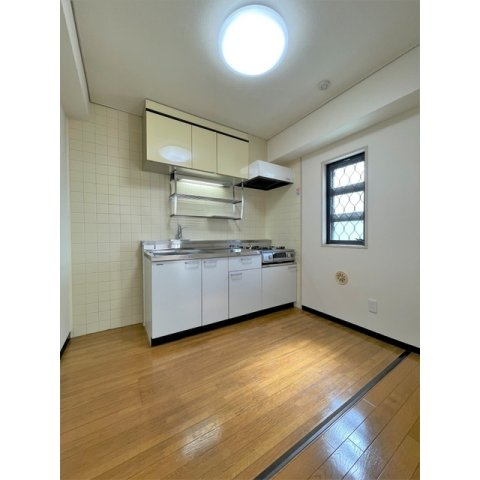 サン・アド・テシガワラのキッチン|キッチン