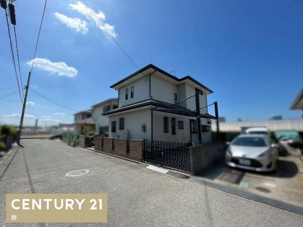 和歌山市松江　中古戸建の前面道路含む現地写真