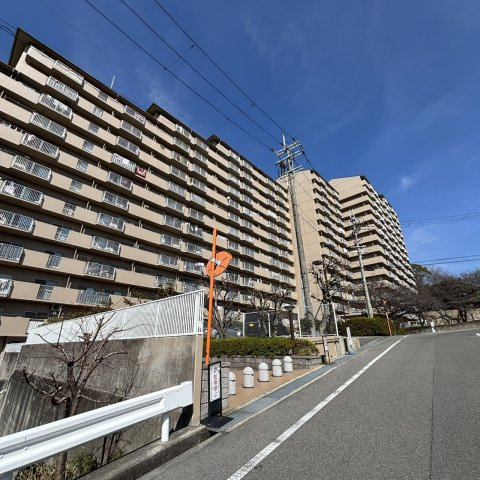 グリーンタウン香里ヶ丘の外観