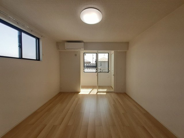 ラ・ルミエールの内装|過ごしやすい室内です