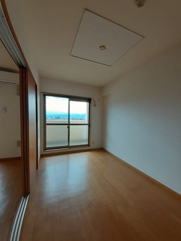 グランソレイユ西中央の内装