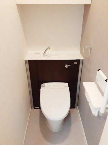アンサイズニアのトイレ