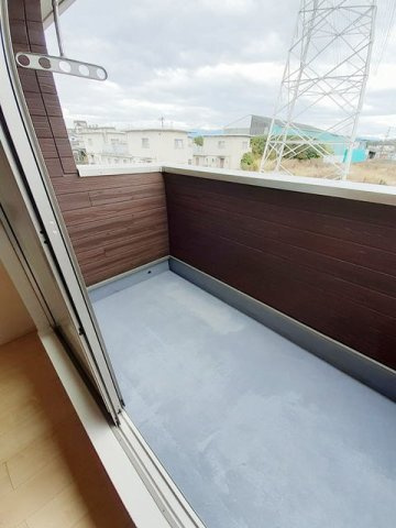 アミティコ　キャステッロⅡのバルコニー