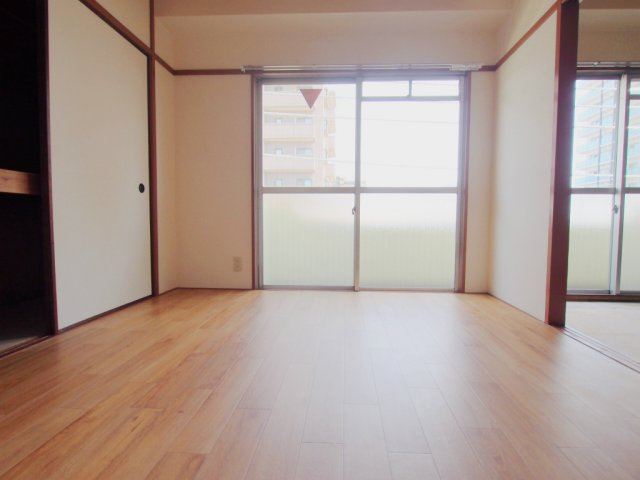 千柄ビルの内装