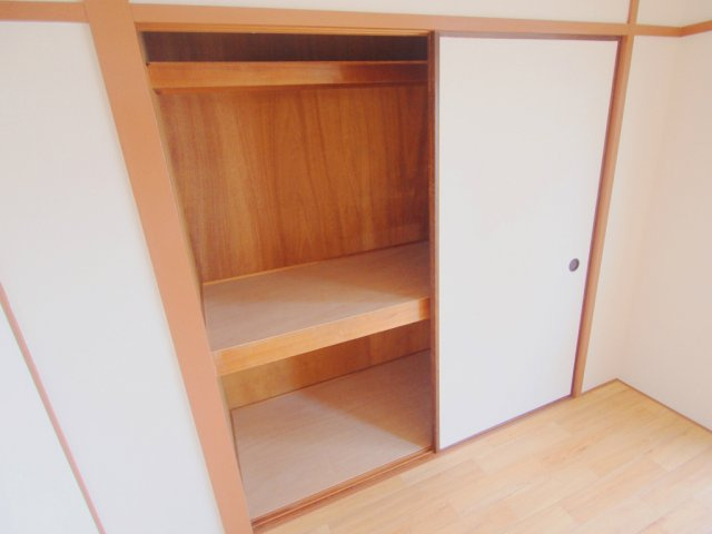 千柄ビルの収納