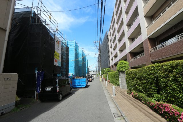 国分寺市東恋ヶ窪５丁目　の外観|LDKは2階に位置しています。外からの視線を気にすることなく過ごすことができそうです。