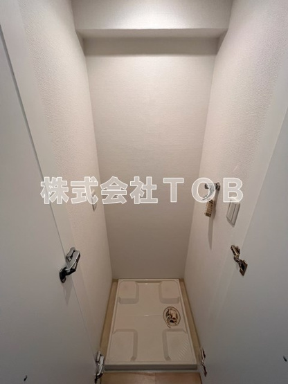 【その他】 | ドゥーエつつじヶ丘 | 洗濯機置場