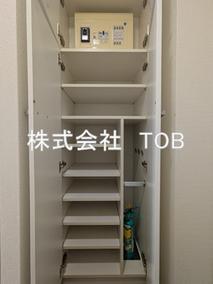 【玄関】 | ドゥーエつつじヶ丘 | シューズボックス