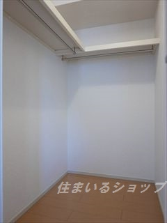 ティ・シュティル　Ⅲ番館の設備|ウォークインクローゼット