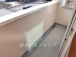 ティ・シュティル　Ⅲ番館のバルコニー