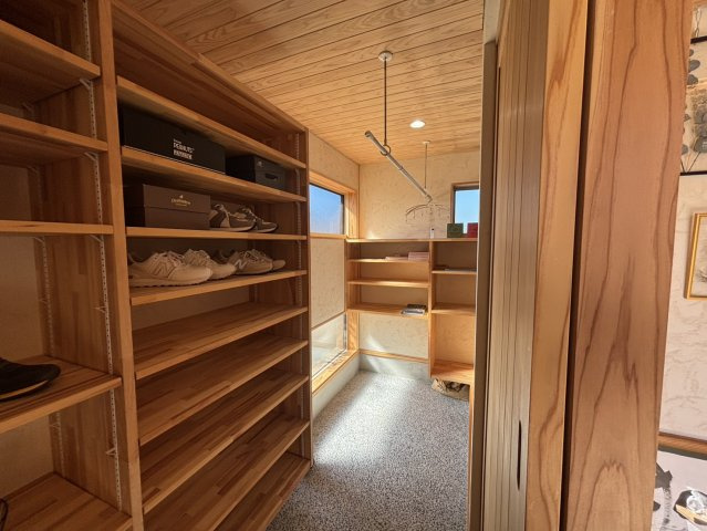 宮の台－戸建て(益城町宮園)の内装|シューズクローク・サニタリースペース