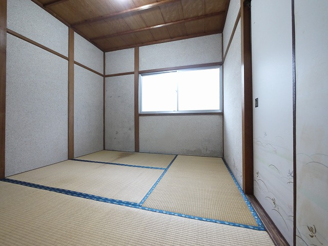 ハイツヴィオラの和室