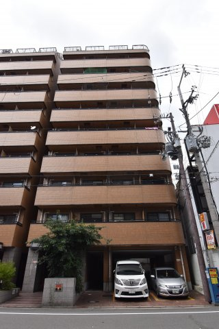 リバティ桜川の外観