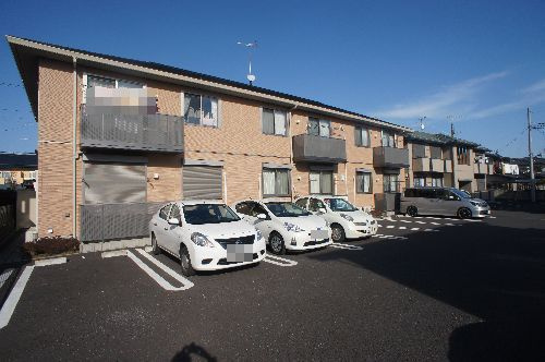 コラージュ３の外観