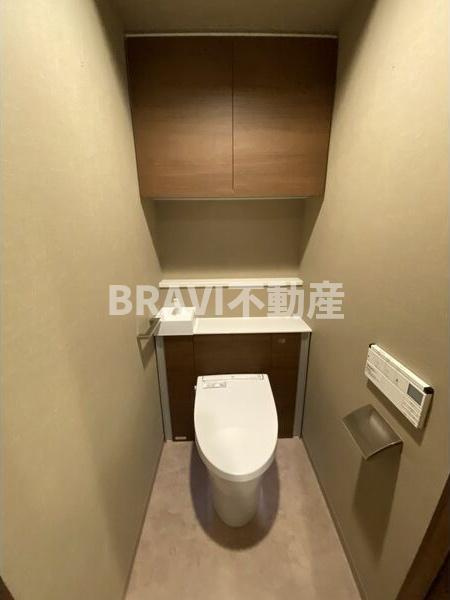 プレサンスレジェンド堺筋本町タワー BRAVI不動産のトイレ|プレサンスレジェンド堺筋本町タワー