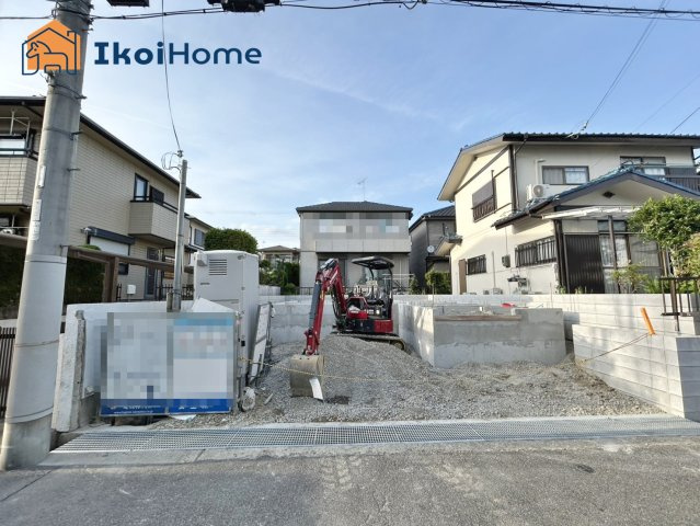 神戸市西区持子１丁目　　新築戸建　