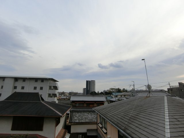 サンハイツ千原の周辺