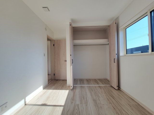 塩屋5丁目Ⅱ・新築戸建の洋室