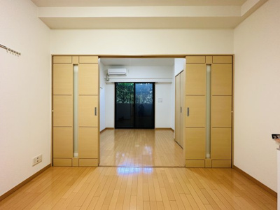 【居間・リビング】 | グリフォーネ横浜・伊勢町