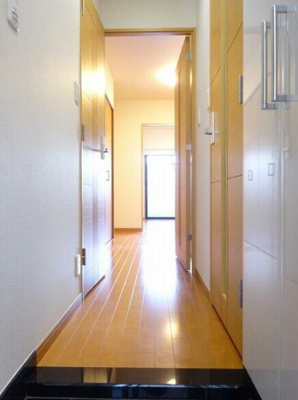 【玄関】 | グリフォーネ横浜・伊勢町