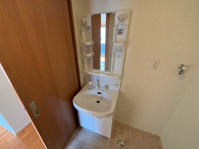 ラ・グリシーヌの洗面所