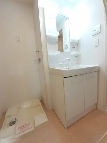 クラール　安宅Ｃの洗面所