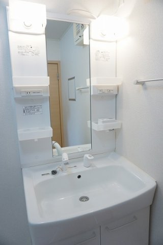 アリーヴィオＡの洗面所