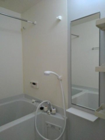 オーブ　Ⅱの浴室