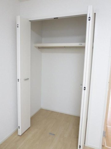 アイ・スマイル南島田の収納