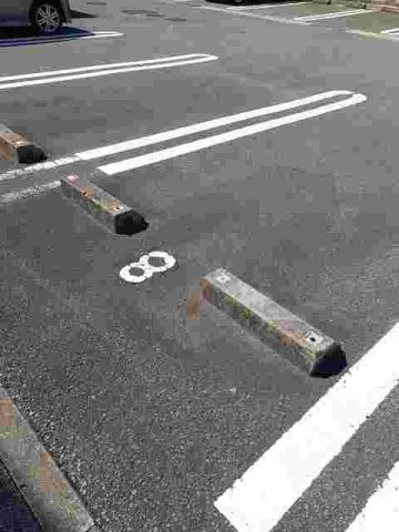 グレースコート　Ａの駐車場