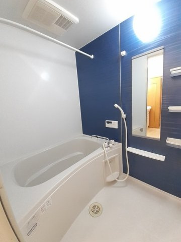 プラシード本浦　Ａの浴室