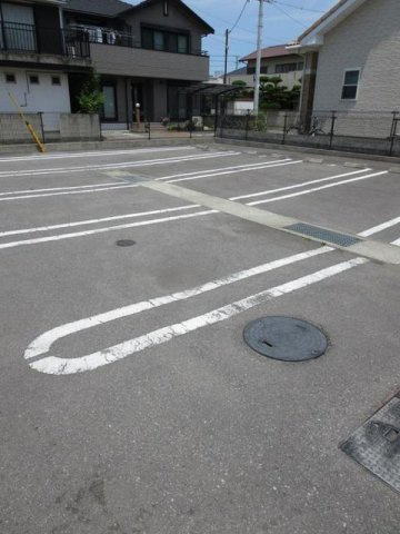 メゾンＳａｋａｋｉの駐車場