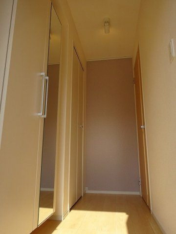 カーサ八万　Ⅰの玄関