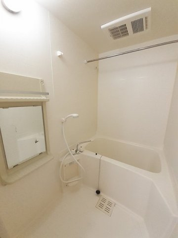 プリムローズ国府Ａの浴室