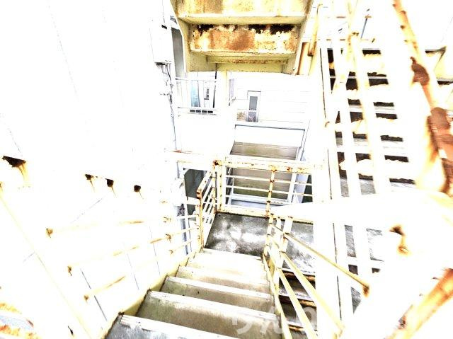 ベイシス東山手のロビー|清潔なロビーです