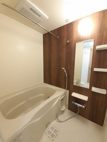 グランコート国府の浴室