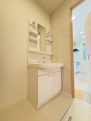 ＳＯＬＥＩＬ彩都の洗面所