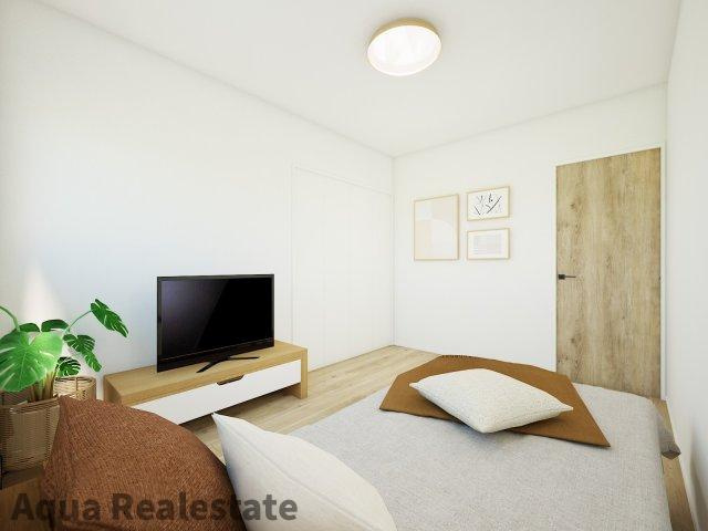 丸亀市飯野町西分の新築一戸建の洋室|落ち着いた色調の洋室です