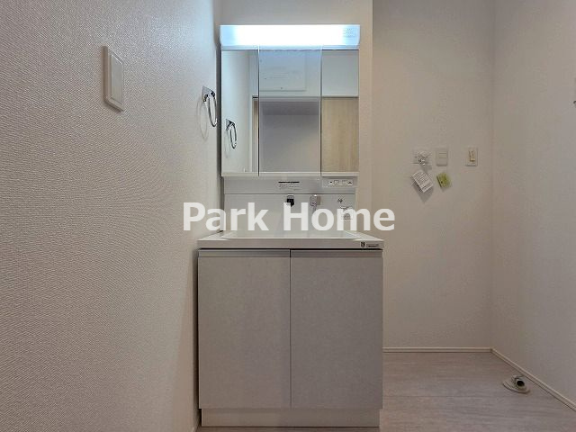南国市緑ヶ丘3丁目-2期1棟- 新築戸建ての洗面所