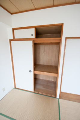 【収納】 | グリーンウッド | たっぷり収納できる押入れです☆※同物件別部屋参考画像です