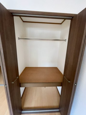 パークサイド小島の収納