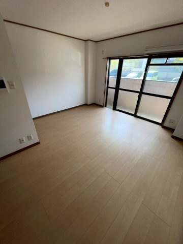 パークサイド小島の居間・リビング