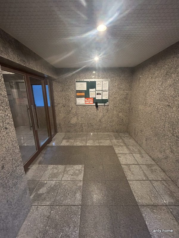 サニーライフ緑地のロビー